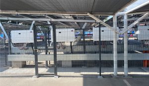 Paneles bifaciales carport Sodimac