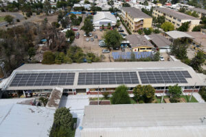 Vista aérea planta solar CET Chile